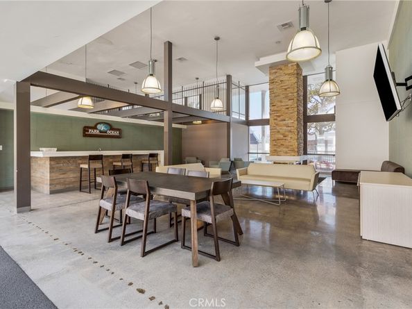 5585 E Pacific Coast 361, Long Beach CA 90804