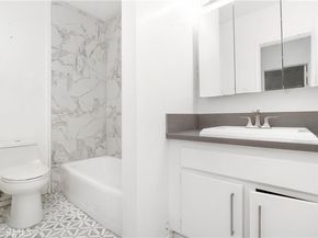 4431 Don Ricardo Drive 20, Los Angeles CA 90008