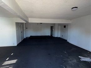 8411 S San Pedro, Los Angeles CA 90003