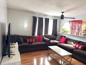 3529 10th, Los Angeles CA 90018