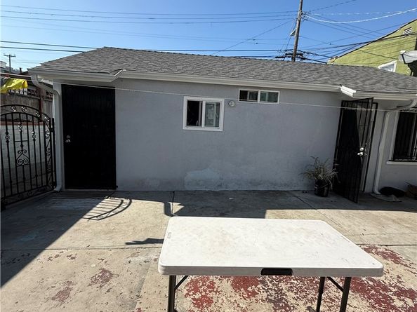3529 10th, Los Angeles CA 90018