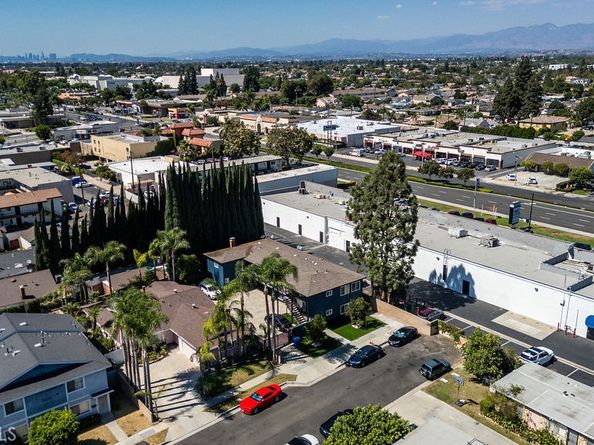 11221 Pangborn, Downey CA 90241