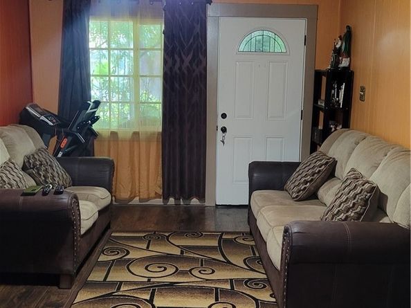 8600 S Gate, South Gate CA 90280