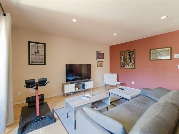 4141 Hathaway Avenue 28, Long Beach CA 90815