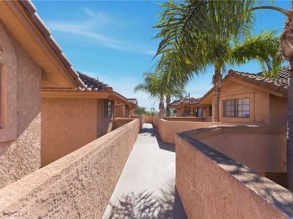 4141 Hathaway Avenue 28, Long Beach CA 90815