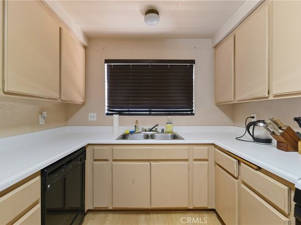 4141 Hathaway Avenue 28, Long Beach CA 90815