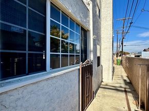 1412 W 89th, Los Angeles CA 90047