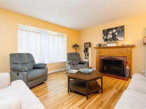 1124 E Ridgewood, Long Beach CA 90807
