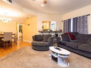 1124 E Ridgewood, Long Beach CA 90807