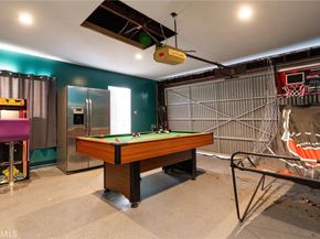 1124 E Ridgewood, Long Beach CA 90807