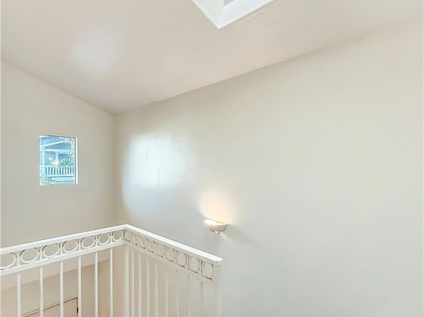 50 W Mountain Street 13, Pasadena CA 91103