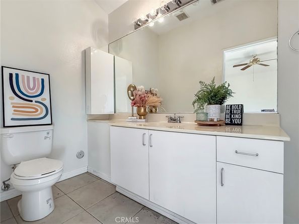 50 W Mountain Street 13, Pasadena CA 91103