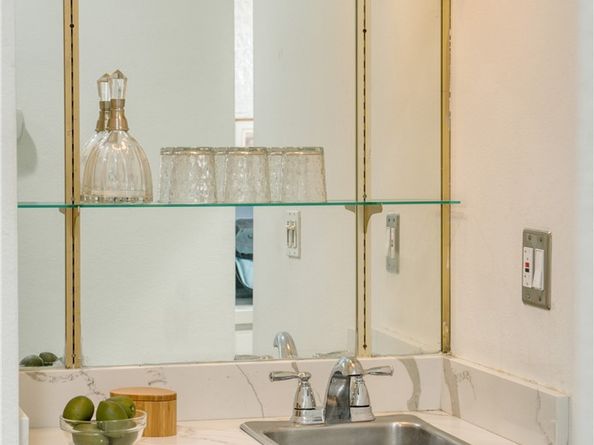 1665 Federal Avenue 302, Los Angeles CA 90025