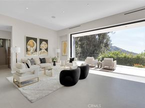 2341 Zorada Court, Los Angeles CA 90046