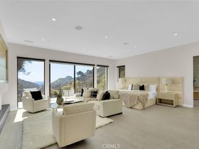 2341 Zorada Court, Los Angeles CA 90046