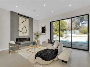 2341 Zorada Court, Los Angeles CA 90046