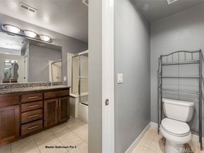 21301 Erwin Street 516, Woodland Hills CA 91367