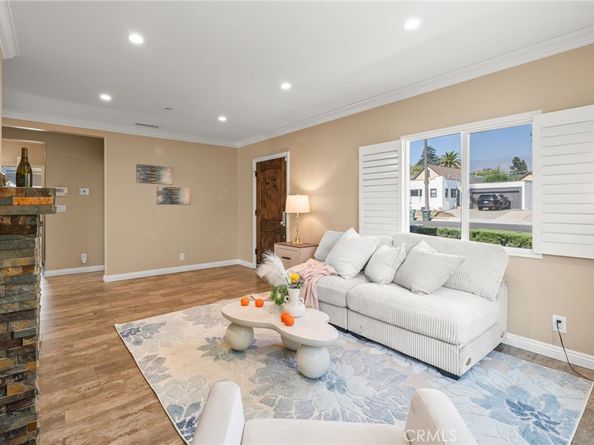 1786 Asbury Drive, Pasadena CA 91104