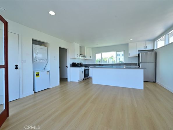 425 N Raymond, Pasadena CA 91103