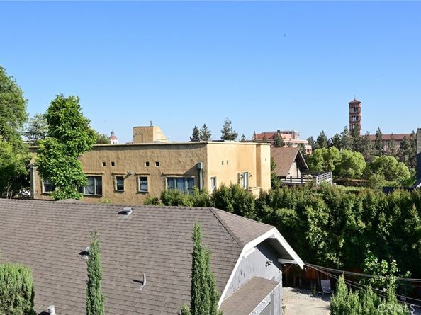 425 N Raymond, Pasadena CA 91103