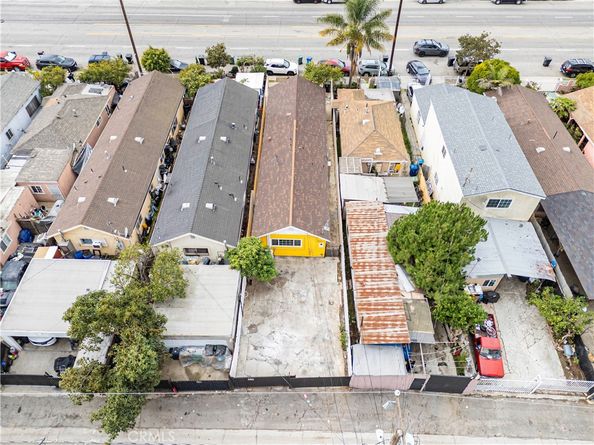 13032 S Main Street, Los Angeles CA 90061
