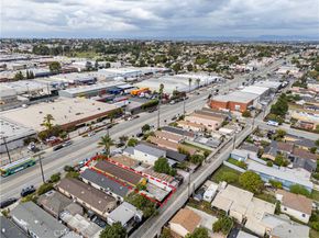 13032 S Main Street, Los Angeles CA 90061