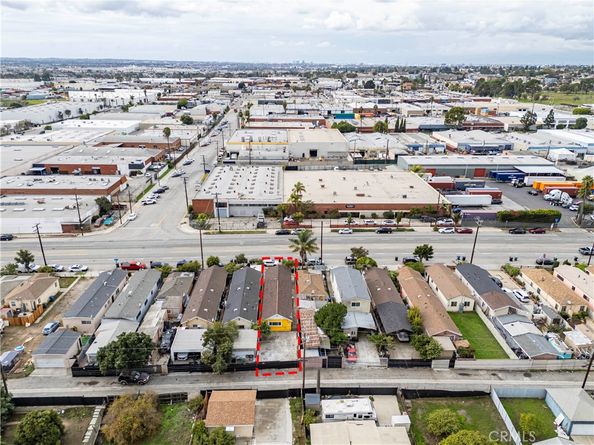 13032 S Main Street, Los Angeles CA 90061