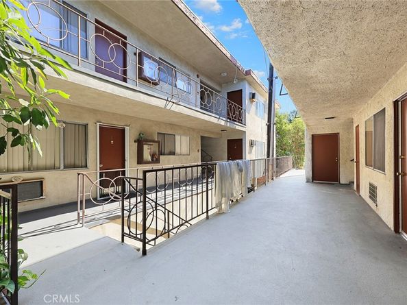 332 Riverdale Drive, Glendale CA 91204