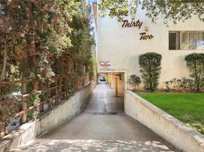 332 Riverdale Drive, Glendale CA 91204