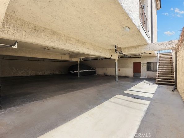 336 Riverdale Drive, Glendale CA 91204