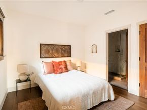 2396 W 31st Street, Los Angeles CA 90018