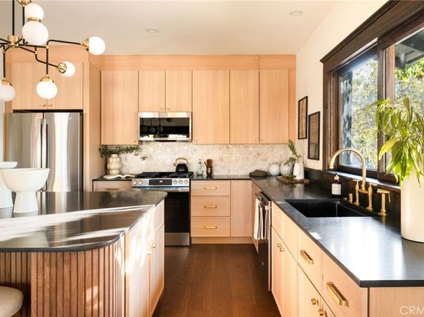 2396 W 31st Street, Los Angeles CA 90018