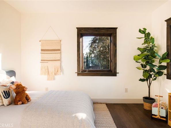 2396 W 31st Street, Los Angeles CA 90018