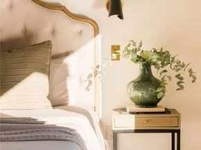 2396 W 31st Street, Los Angeles CA 90018