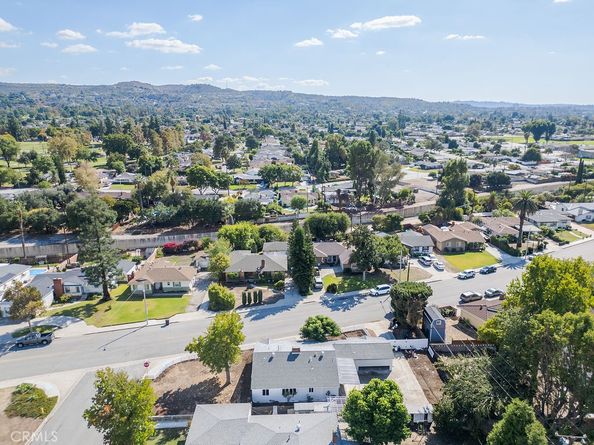 2407 E Walnut Creek, West Covina CA 91791