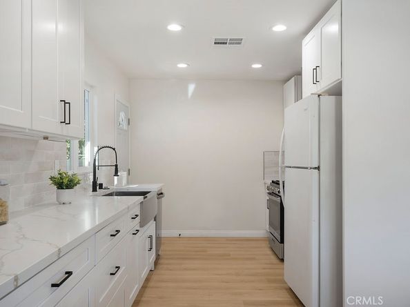 2407 E Walnut Creek, West Covina CA 91791