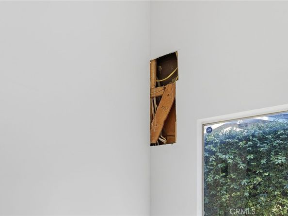 418 W Carol, Santa Ana CA 92707