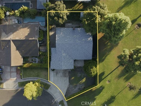 418 W Carol, Santa Ana CA 92707