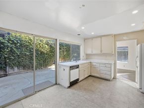 418 W Carol, Santa Ana CA 92707