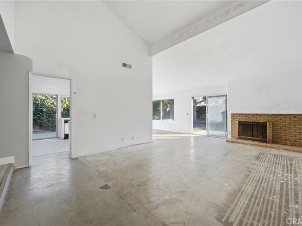 418 W Carol, Santa Ana CA 92707