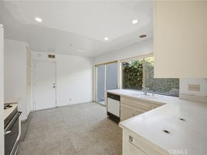 418 W Carol, Santa Ana CA 92707