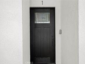 5218 Auckland Avenue, Toluca Lake CA 91601