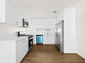 5218 Auckland Avenue, Toluca Lake CA 91601