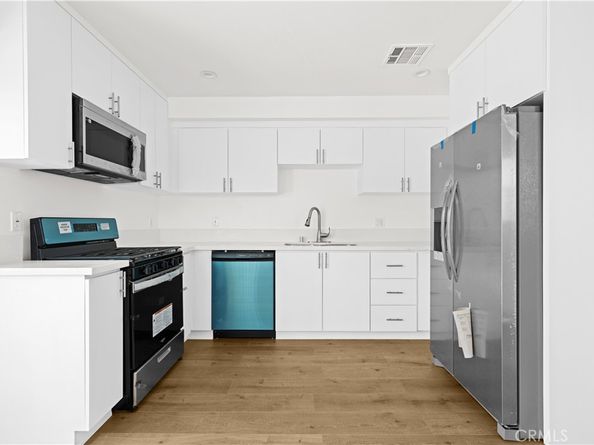 5218 Auckland Avenue, Toluca Lake CA 91601