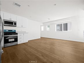 5218 Auckland Avenue, Toluca Lake CA 91601