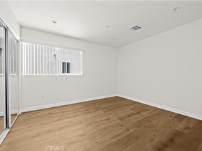 5218 Auckland Avenue, Toluca Lake CA 91601