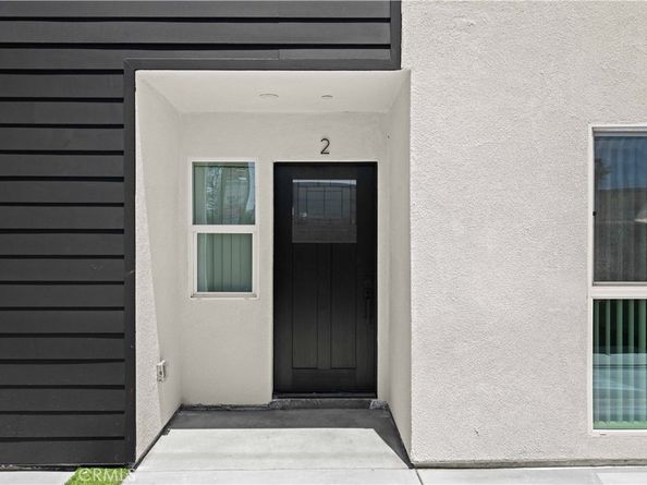 5218 Auckland Avenue, Toluca Lake CA 91601