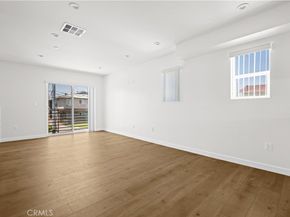 5218 Auckland Avenue, Toluca Lake CA 91601