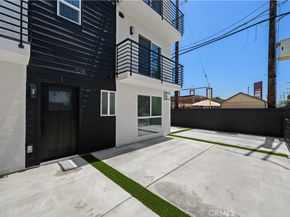 5218 Auckland Avenue, Toluca Lake CA 91601