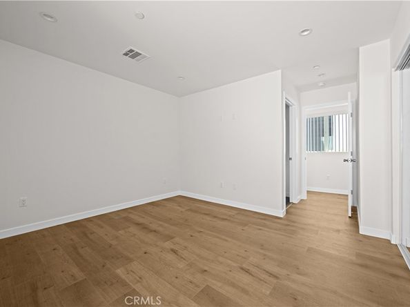 5218 Auckland Avenue, Toluca Lake CA 91601